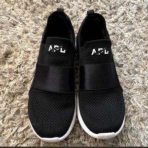 APL Techloom Bliss Knit Running Shoe